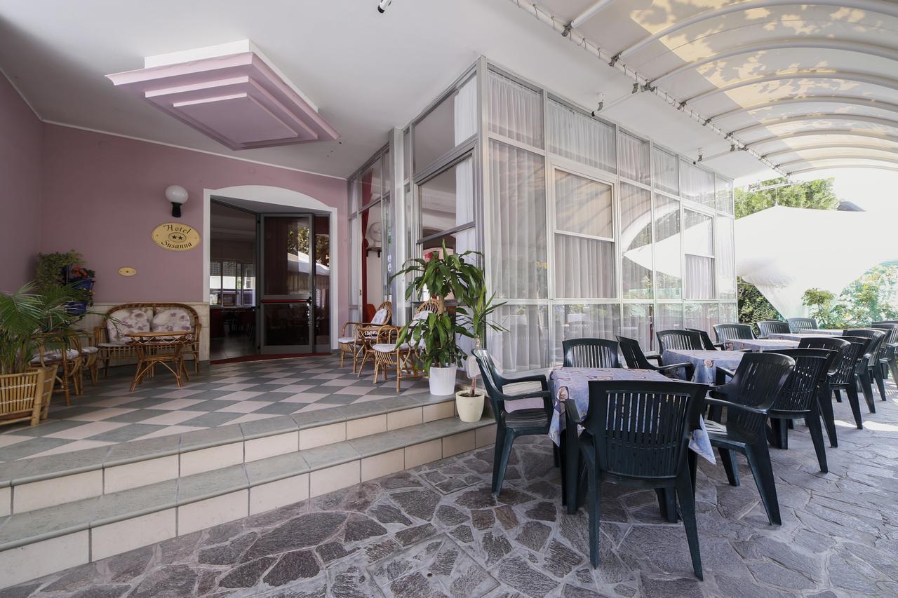 Hotel Susanna Rímini Exterior foto
